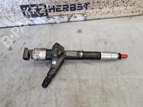Used Injector NISSAN PATHFINDER III (R51) 2.5 dCi 4WD (174 hp) 30854620