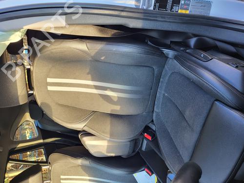 Used Left front seat Left front seat 39586636 39586636
