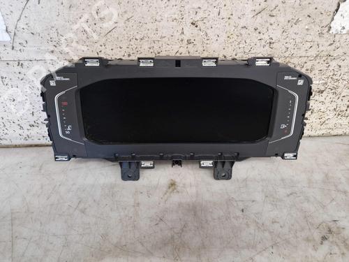 Used Instrument cluster VW T-ROC (A11, D11) 1.0 TSI (116 hp) 30697298