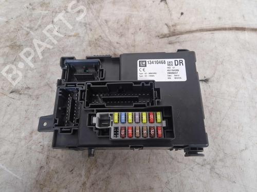 Used Control unit Control unit OPEL MERIVA B MPV (S10) 1.4 (75) (100 hp) 40254737 40254737