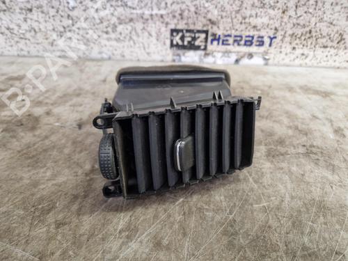 Grille d'aération NISSAN NAVARA NP300 (D40) 2.5 dCi (144 hp) 31640552