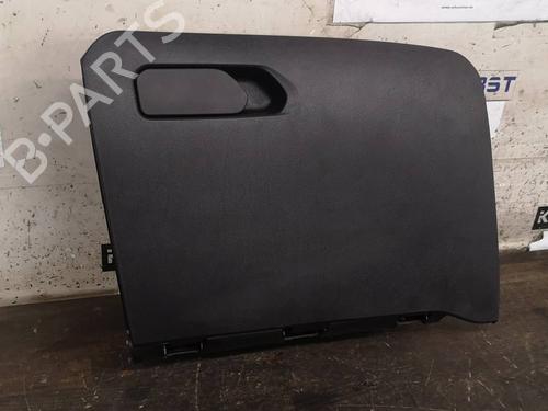Used Glove box FIAT TIPO Hatchback (356_, 357_) 1.6 D (356HXG11) (114 hp) 19927419