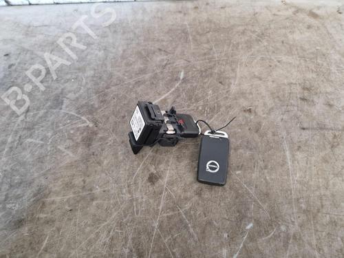 Used Ignition barrel Ignition barrel VOLVO V40 Hatchback (525) D2 (120 hp) 35975291 35975291