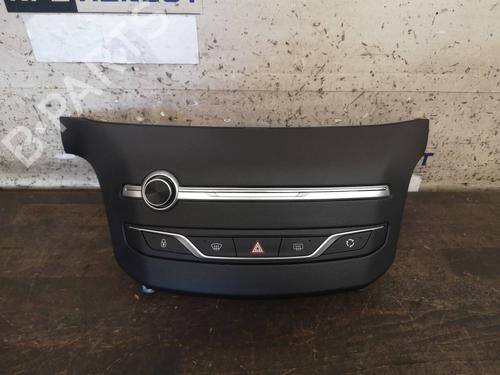 Used Switch PEUGEOT 308 II (LB_, LP_, LW_, LH_, L3_) 1.5 BlueHDI 100 (102 hp) 13071181