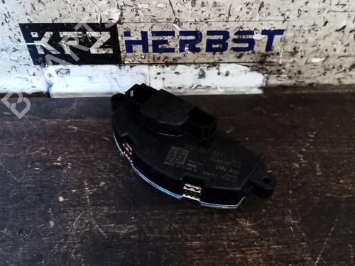 Used Heater resistor VW POLO VI (AW1, BZ1, AE1) 1.0 TSI (95 hp) 22292902