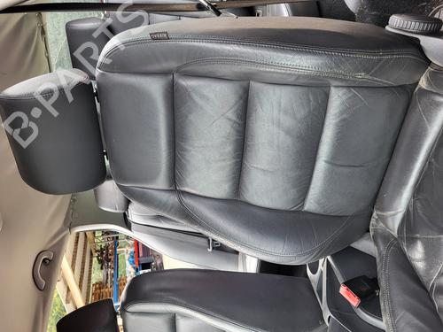 Left front seat VW GOLF V (1K1) 1.9 TDI | BP39911345C15 - Image 4