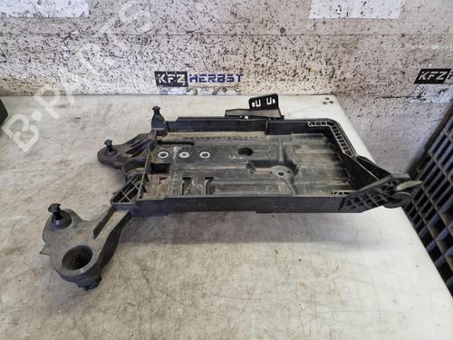 Støtte Støtte VW GOLF VII (5G1, BQ1, BE1, BE2) 1.6 TDI (115 hp) 33542586 33542586