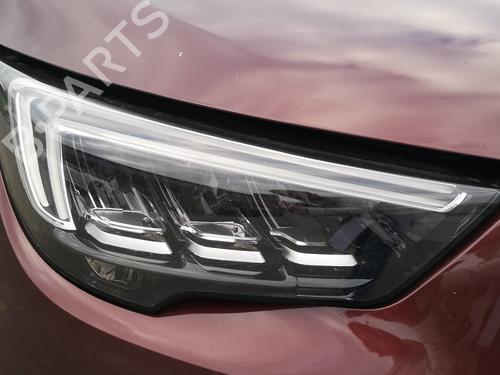 Used Right headlight OPEL CROSSLAND X / CROSSLAND (P17, P2QO) 1.2 (75) (110 hp) 29588069