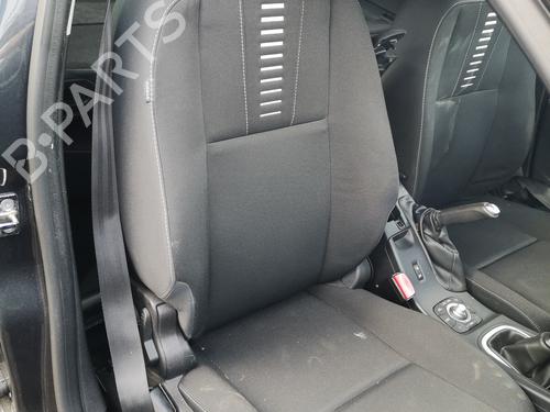 Stol høyre foran RENAULT MEGANE III Grandtour (KZ0/1) 1.5 dCi (KZ09, KZ0D, KZ1G, KZ29, KZ14, KZ1W, KZ10, KZ1F,... (110 hp) 32774630