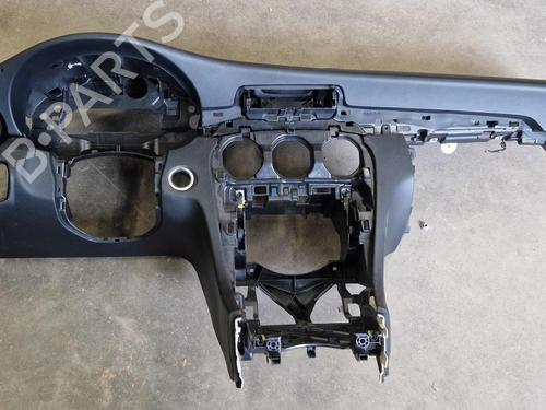 Salpicadero Salpicadero MERCEDES-BENZ C-CLASS (W205) C 180 BlueTEC / d (205.036) (116 hp) 33736769 33736769