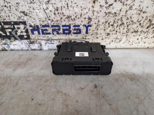 control-unit-dacia-sandero-iii-2021-31948735 main image