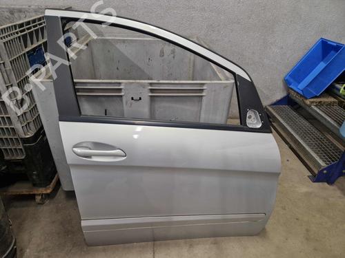 Used Right front door Right front door MERCEDES-BENZ B-CLASS Sports Tourer (W245) B 170 NGT (245.233) (116 hp) 31948790 31948790