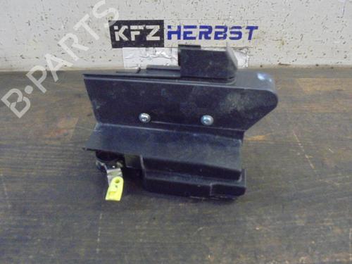 Used Rear left lock DACIA DUSTER (HM_) 1.2 TCe 125 4x4 (HMMA) (125 hp) 12889322