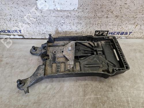 Used Support SEAT IBIZA V (KJ1, KJG) 1.0 TSI (95 hp) 26649101