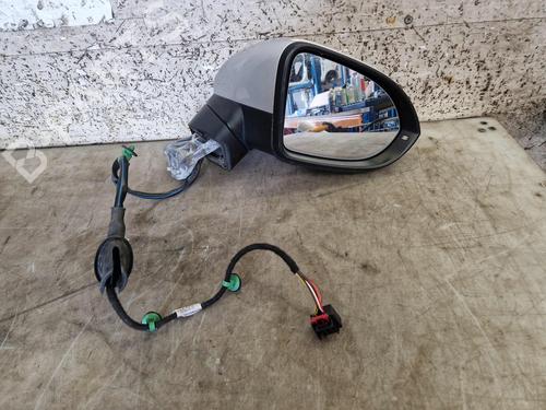 Used Right mirror Right mirror 37722767 37722767