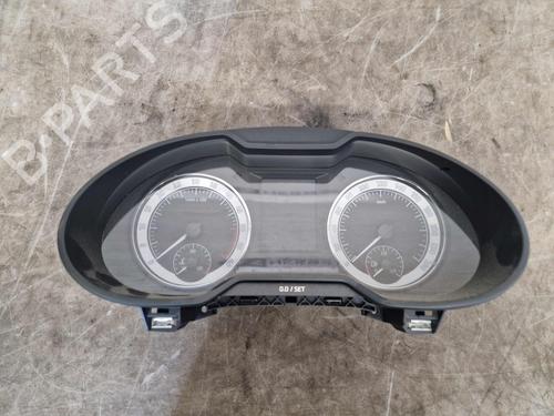Used Instrument cluster Instrument cluster SKODA OCTAVIA III Combi (5E5, 5E6) 1.6 TDI 4x4 (110 hp) 36410455 36410455