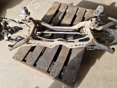 Rear axle VW TOURAN (5T1) 1.6 TDI | BP29853829M2
