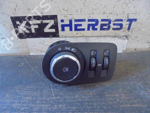 Used Headlight switch OPEL CORSA E (X15) 1.4 (08, 68) (75 hp) 12870611