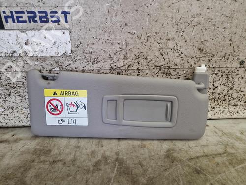 Høyre solskjerm Høyre solskjerm BMW 3 Touring (F31) 318 d (150 hp) 34212465 34212465