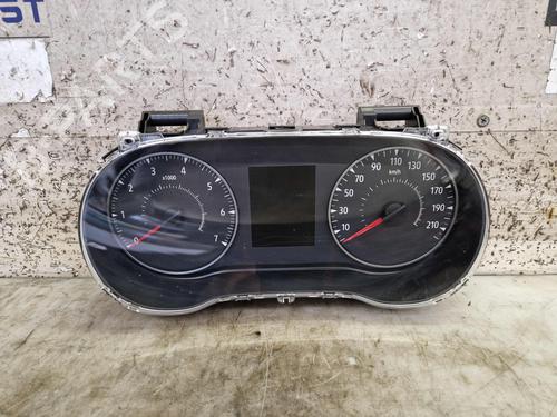 Cockpit DACIA SANDERO III 1.0 TCe 110 (110 hp) 31640440