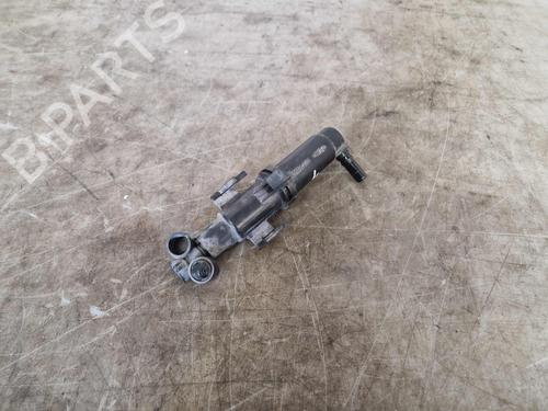 Used Washer pump BMW 5 (F10) 520 d (163 hp) 32989813