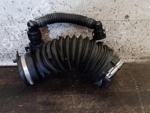 Used Pipe SKODA SUPERB III Estate (3V5) 2.0 TDI (150 hp) 22776016
