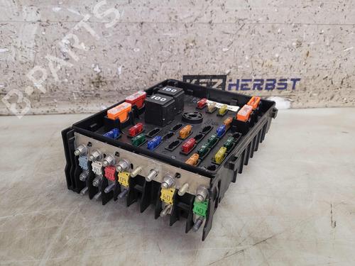 Used Fuse box VW PASSAT B7 Variant (365) 1.4 TSI (122 hp) 23986573