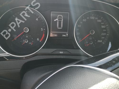 kombiinstrument-vw-passat-b8-3g2-cb2-2014-36669994 main image