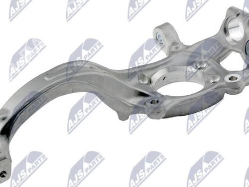 Used Left front steering knuckle AUDI A4 B8 (8K2) 2.0 TDI (136 hp) 22278401