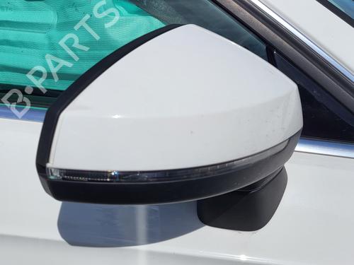Used Right mirror Right mirror 39266885 39266885