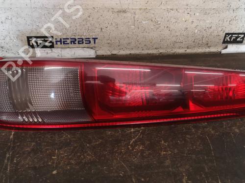 Used Right taillight NISSAN X-TRAIL I (T30) 2.2 dCi 4x4 (136 hp) 12877380