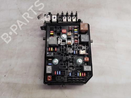 Used Fuse box OPEL ASTRA K (B16) 1.0 Turbo (68) (105 hp) 24039408