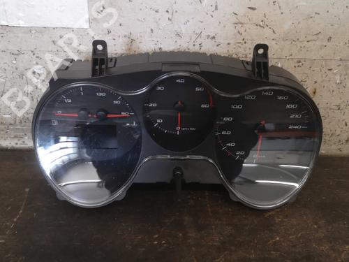 Used Instrument cluster SEAT ALTEA (5P1) 1.6 TDI (105 hp) 22284386