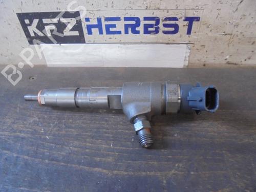 Injecteur FORD FOCUS III Turnier 1.5 TDCi ECOnetic (105 hp) 13434582