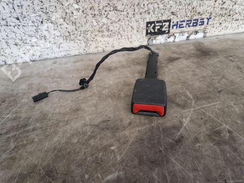 Used Front left belt tensioner Front left belt tensioner 37170152 37170152