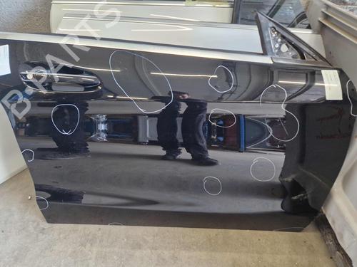 right-front-door-mercedes-benz-cla-coupe-c117-2013-2014-2015-2016-2017-2018-2019-33246068 main image