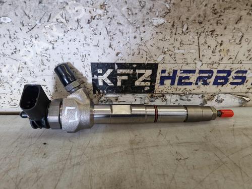 Used Injector VW TOURAN (5T1) 2.0 TDI (150 hp) 26238128