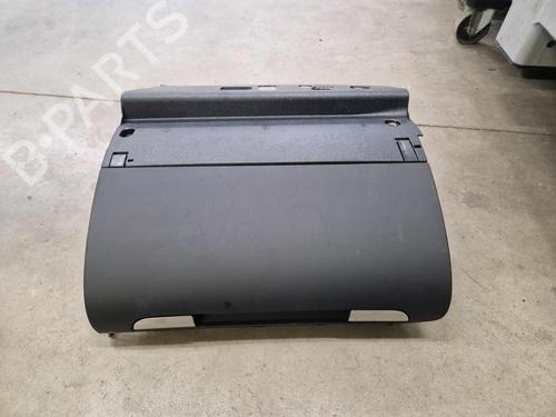 Boîte à gants AUDI A3 Sportback (8PA) 2.0 TDI (140 hp) 32338191