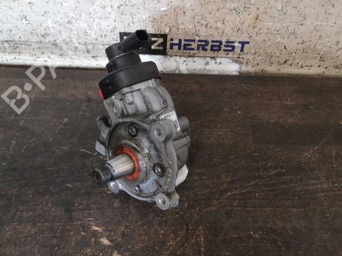 Used Injection pump SKODA SUPERB III Estate (3V5) 2.0 TDI (150 hp) 22290657