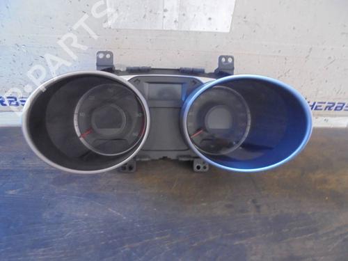 Used Instrument cluster HYUNDAI ix35 (LM, EL, ELH) 2.0 CRDi 4WD (184 hp) 12870033