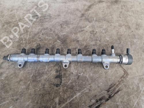 Used Injection rail Injection rail 37233254 37233254