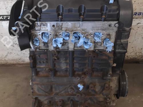 Motor VW TRANSPORTER T5 Van (7HA, 7HH, 7EA, 7EH) 1.9 TDI (84 hp) 22283865