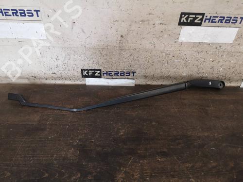 Used Front windshield wiper arm FIAT TIPO Estate (356_, 357_) 1.4 (356WXF1B) (120 hp) 19928805
