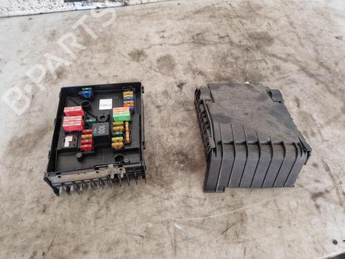Used Fuse box Fuse box SKODA SUPERB II (3T4) 2.0 TDI 16V (140 hp) 40010553 40010553