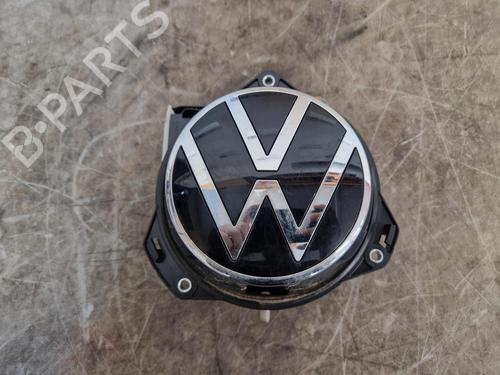 switch-vw-golf-viii-cd1-da1-2019-36964825 main image