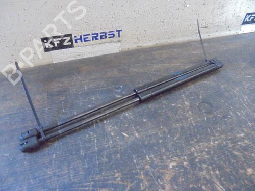 Used Tailgate lift support RENAULT MEGANE II Coupé-Cabriolet (EM0/1_) 1.6 16V (112 hp) 13062833