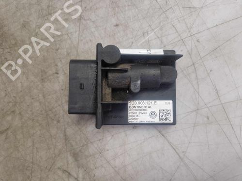 Øvrige Styrinhsenheder VW GOLF VII (5G1, BQ1, BE1, BE2) 1.6 TDI (90 hp) 29627436