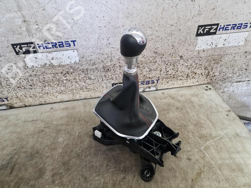 Used Gear lever Gear lever FORD PUMA (J2K, CF7) 1.0 EcoBoost (125 hp) 34721555 34721555
