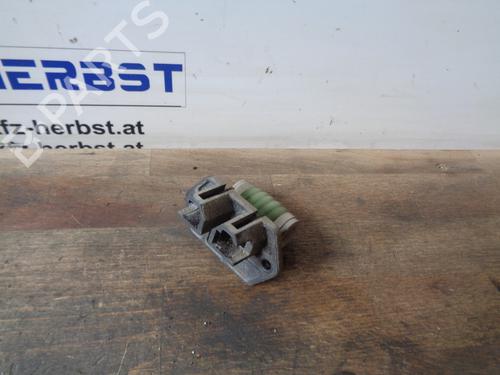 Used Electronic module FIAT PANDA (169_) 1.2 (169.AXB11, 169.AXB1A) (60 hp) 13061016