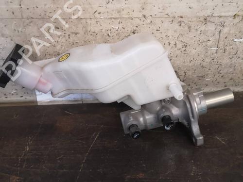 Used Brake master cylinder KIA CARENS IV 1.7 CRDi (116 hp) 12876580